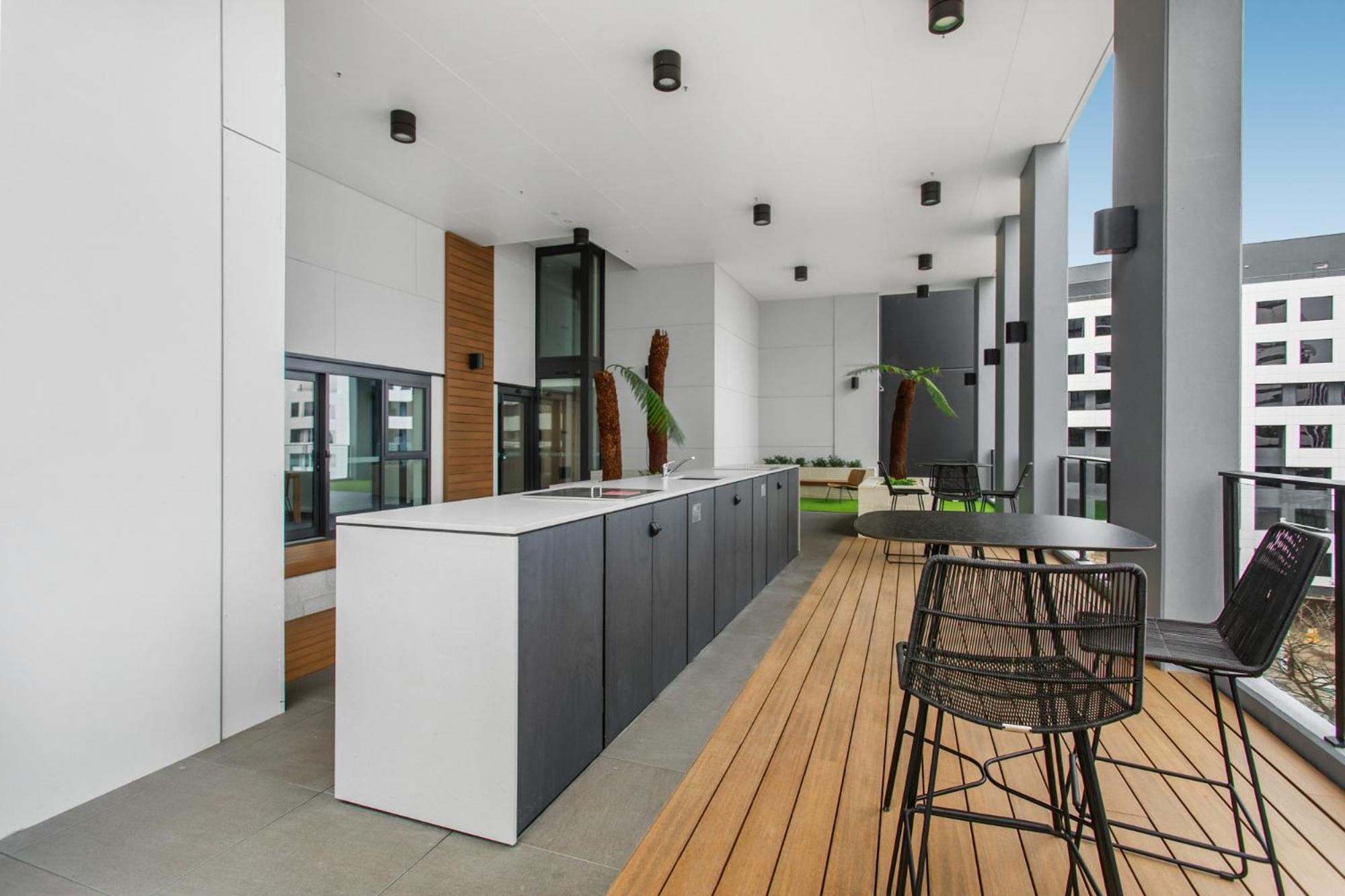 Central Canberra 2-Bed With Gym & Bbq Area Exterior photo